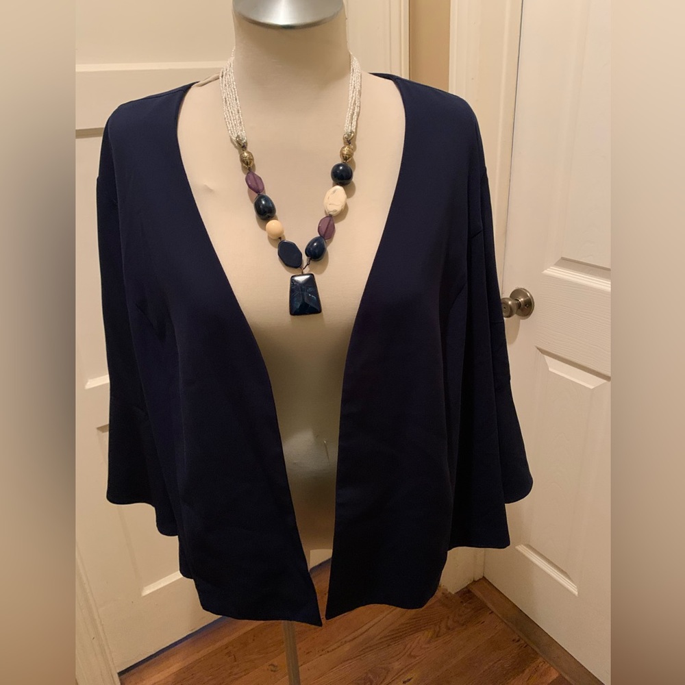 Catherine’s NWOT Black Label bell sleeve collarless jacket size 4X